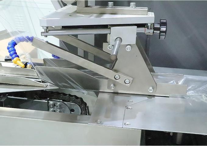 Full Automatic Pizza Flow Pack Bread Candy Soap Mask Vegetable Pillow Packing Machine