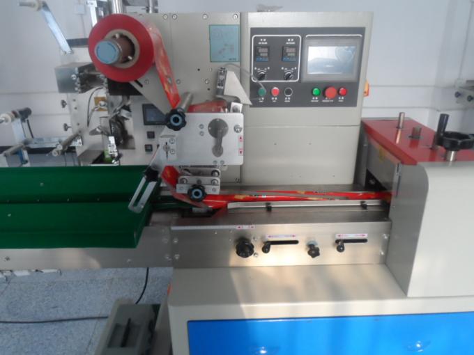 Full Automatic Pizza Flow Pack Bread Candy Soap Mask Vegetable Pillow Packing Machine
