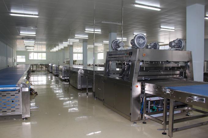 Mini Size Shop Using Small Chocolate Enrobing Machine