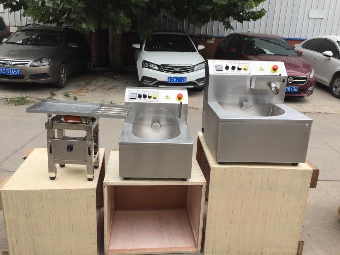 Commercial Chocolate Thawing Tank Hot Chocolate Dispenser Machine Chocolate Processing Machine Chocolate Melter Machine