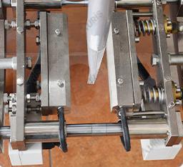 Automatic Granule Weighing Nut Chocolate Bean Food Packaging Machine