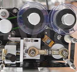 Automatic Granule Weighing Nut Chocolate Bean Food Packaging Machine
