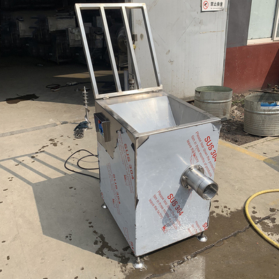 Poultry Frozen Meat Grinder 500kg/H 5.5kw Mixer Meat Mincer Grinder