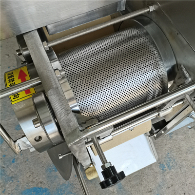 Bone Separator Meat Cutting Machine 1.5kw Fish Processing Machinery
