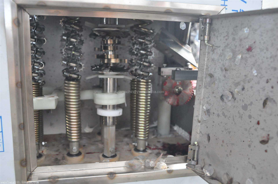 Tilapia Fillet Fish Processing Machines Gut Cleaner Fish Scaling Machine